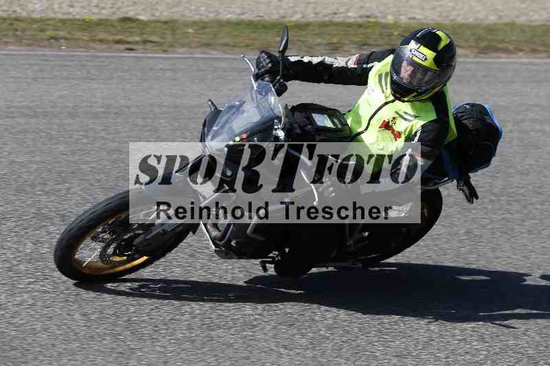 /01 02.04.2026 MAZ ADR/Gruppe gelb Gruppe gruen/Instruktoren